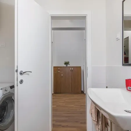 Beautiful In With Kitchen Holiday home Bale